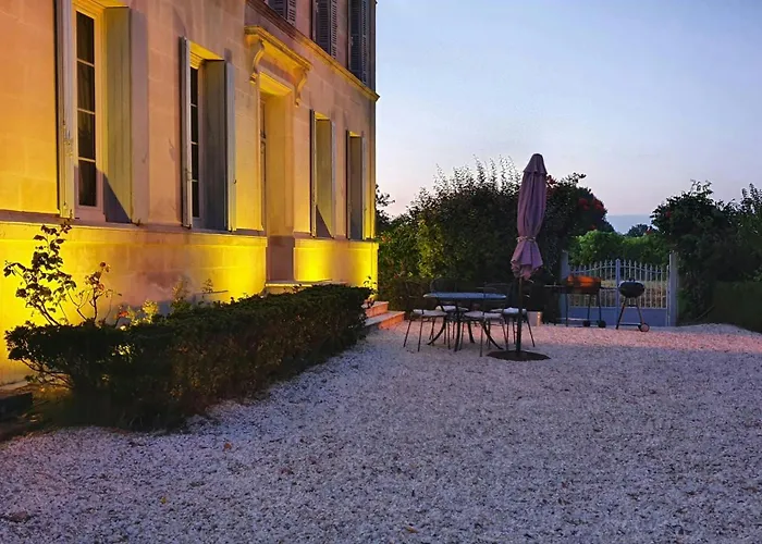 19th Century Manor House In Charente Maritime *