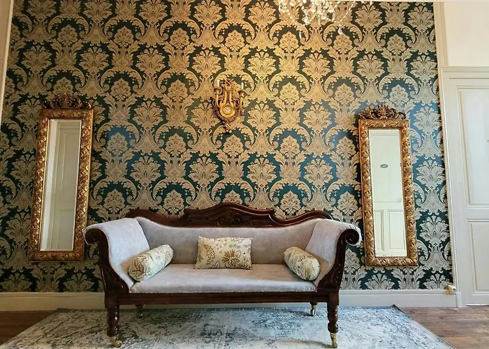 19th Century Manor House In Charente Maritime Сasa de vacaciones